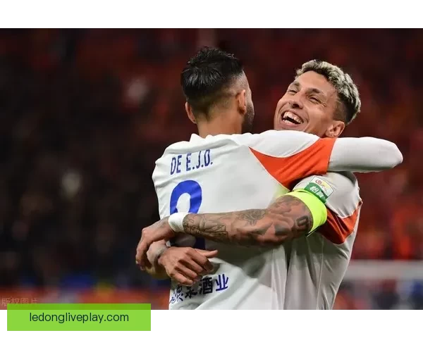 李凯尔：华子实力出众能融入球队 客场战胜强队才有总冠军希望